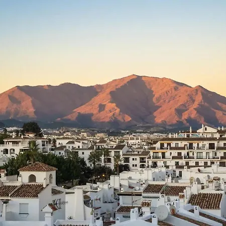 Apartamento Sky-high Luxury Panoramic Sea Views & Expansive Terraces In La Duquesa Penthouse *