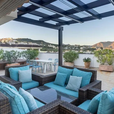 Sky-high Luxury Panoramic Sea Views & Expansive Terraces In La Duquesa Penthouse Apartment *